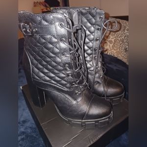 Fashion Nova Black boots, in box